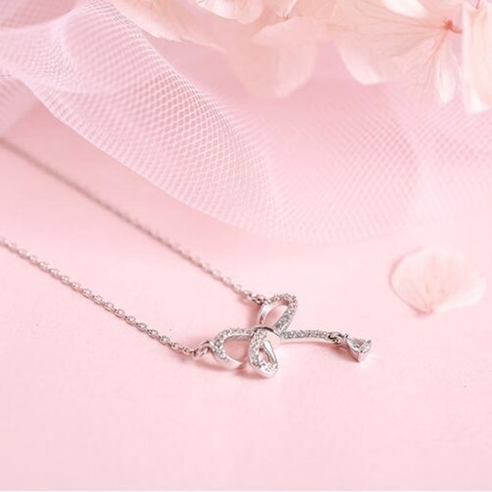 NEW 925 Sterling Silver Diamond Bow knot Necklace - Picture 8 of 11